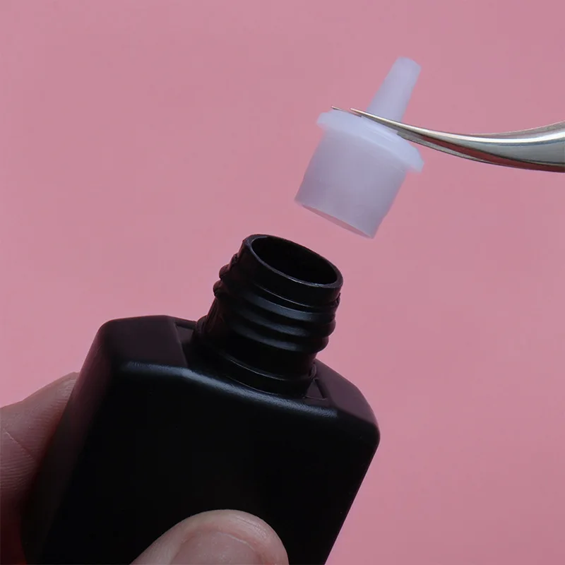 vvocci 20個入り まつげエクステ用接着剤ボトルプラグ - Eyelash Extension Adhesive のレビューと価格